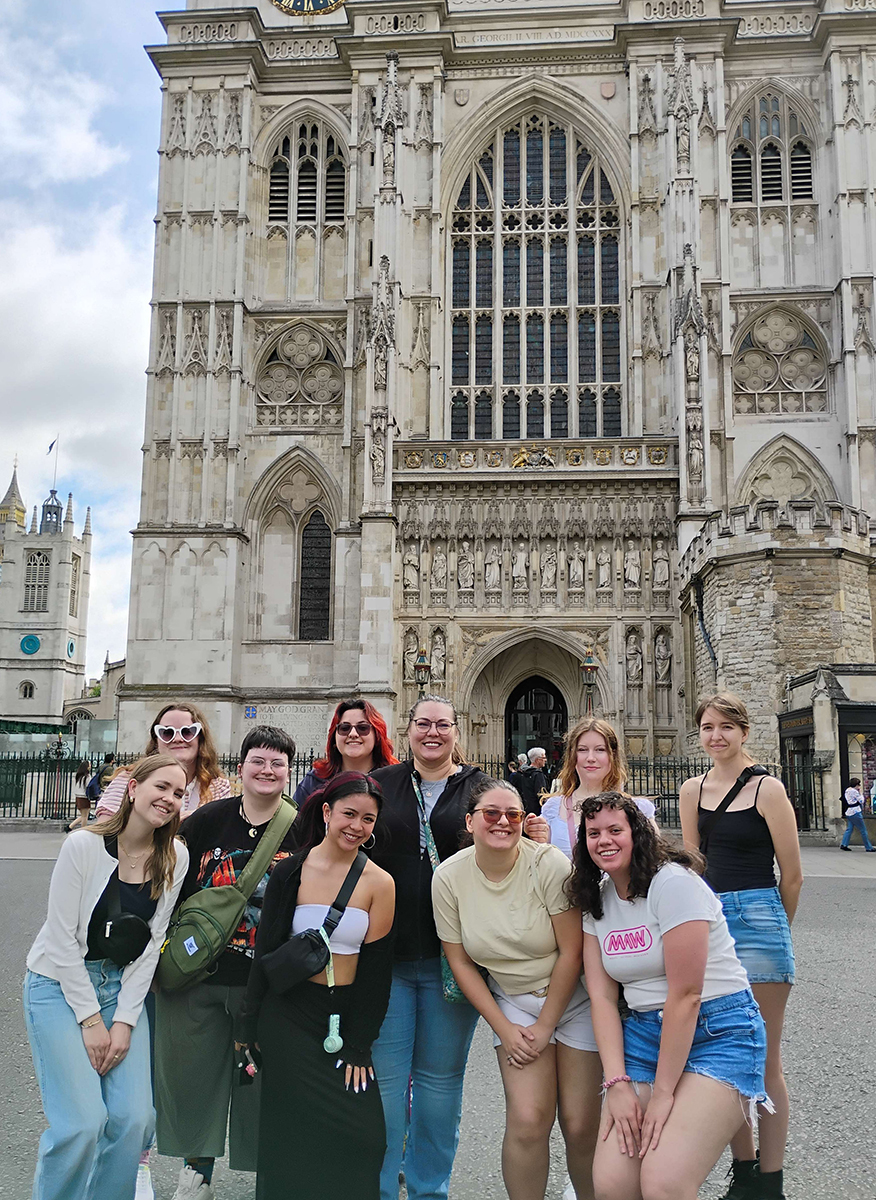 UNT students posing in front of Westminster Abbey. 
